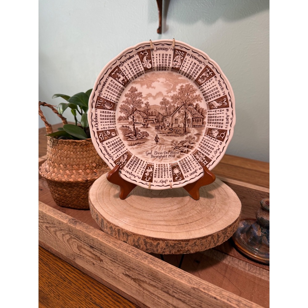 Vintage 1974 Alfred Meakin Staffordshire England Calendar Plate 1974 9 Inch